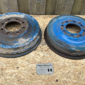 Original Ford Traktor Bremstrommeln Bremse Hinterachse 2000 3000 2600 3600 3610