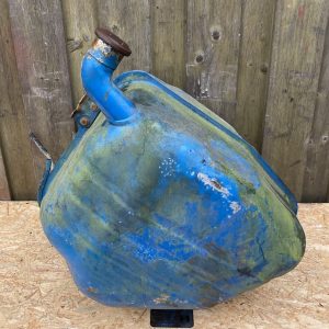 Original Ford Traktor Kraftstofftank Tank Dieseltank 5610 6610 6810 7610 7810