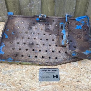 Original Ford Traktor Trittblech rechts 4000 4100 4600 3055