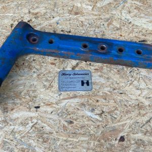 Original Ford Traktor Achsschenkel rechts Vorderachse 2000 3000 Schlepper Achse