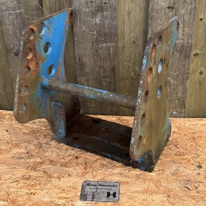 Original FORD Traktor 4000 Aufnahme Anhängerkupplung Zugmaul