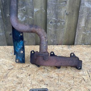 Original Ford Traktor Abgaskrümmer Krümmer 2600 3600 4600 4100 3610 3910