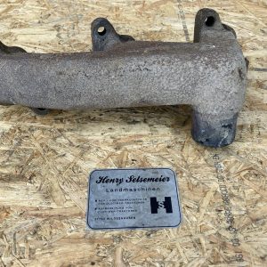 Original Ford Traktor Abgaskrümmer Krümmer unten 2000 3000 4000 2600 3600 3055
