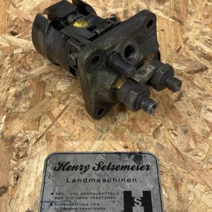 Original Fendt Traktor Farmer 1 FW 237 Einspritzpumpe MWM KD12 Z BOSCH PFR 2A 65/62