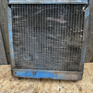 Original Ford Traktor Kühler Wasserkühler 2000 3000 3055 4000 2600 3600 3610