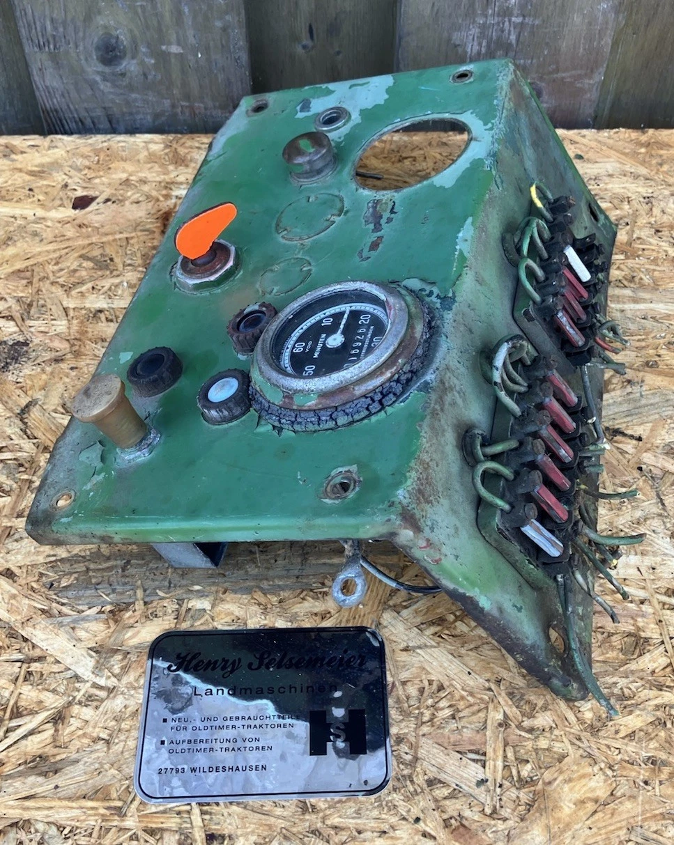 Original Fendt Traktor Farmer 1  FW 237 Amaturenbrett Cockpit